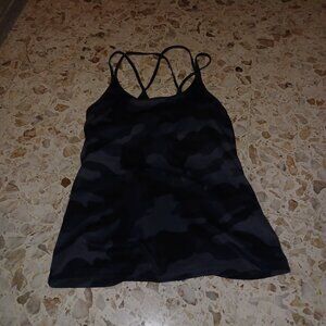 Old Navy Active Women's Athletic Top Medium Camo Gray